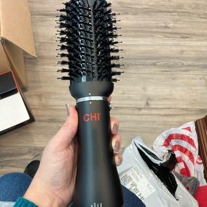 Chi 4 in 1 with attachments